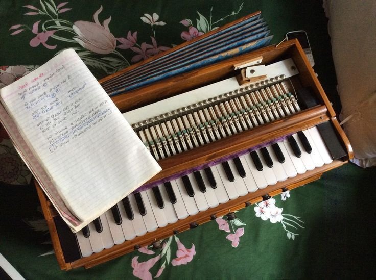 Can Traditional Music Survive the Attention Economy?